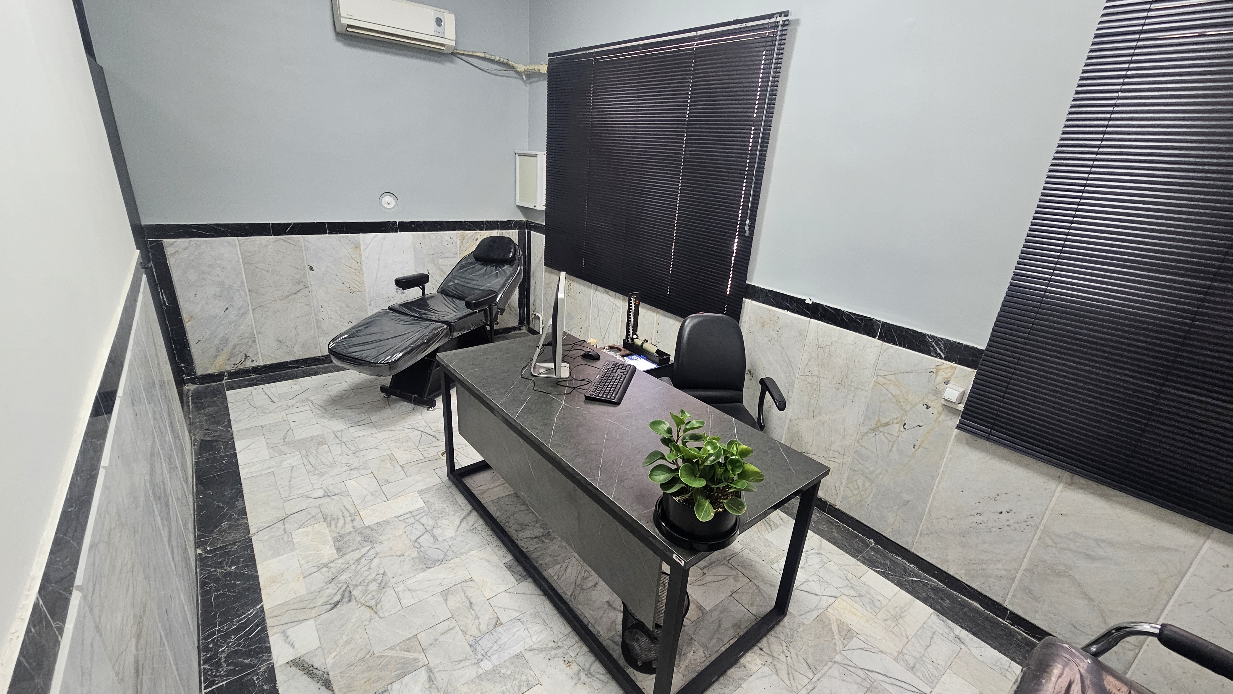 درمانگاه خیریه امام باقر